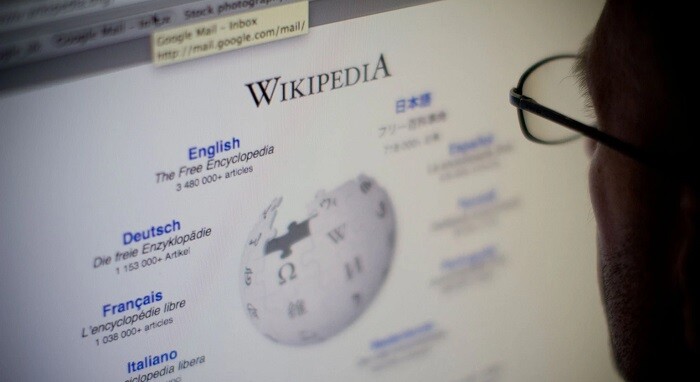 ChatGPT protiv Vikipedije