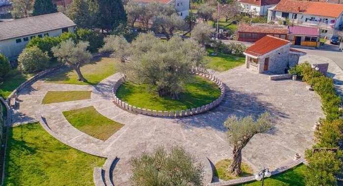 Tapiserija od vasione i uzdaha