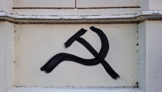 Oktobar 1917: opomena, alternativa