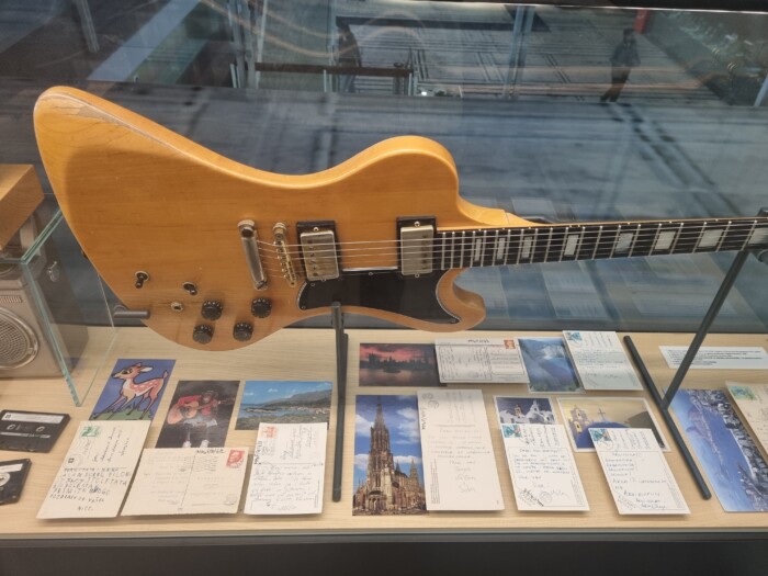 Legat Milana Mladenovića